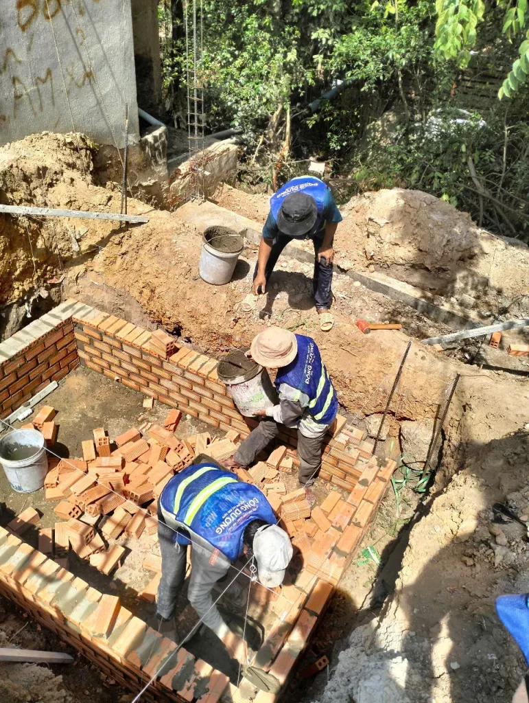 Xây dựng trọn gói